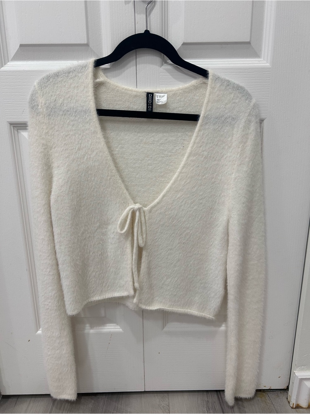 H&M Cream V-Neck Fuzzy Knit Cardigan with Tie